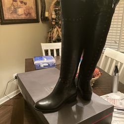 Leather Women’s Boots 