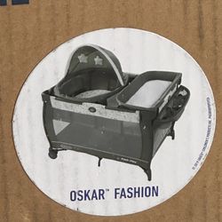 Pack N Play With Travel Dome & Changing Area 