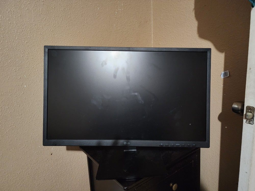 LG All In One Computer/ Monitor