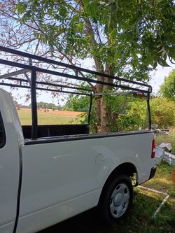Truck ladder rack full size bed overhead cab extension