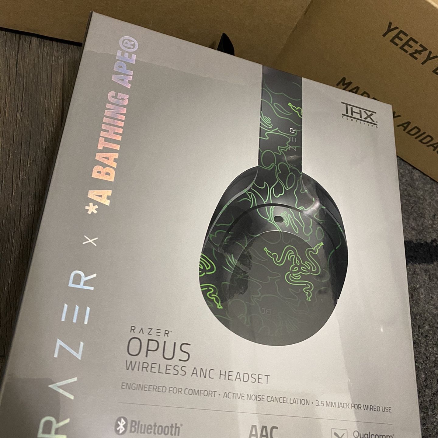 希少！BAPE×RAZERコラボ！OPUS WIRELESS ヘッドホン 希少！BAPE×RAZERコラボ！OPUS WIRELESS ヘッドホン
