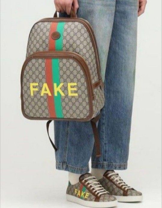 $230   Gucci  2021  Backpack              Bag 