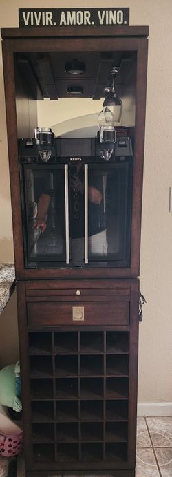 Wine Curio Cooler Dispenser