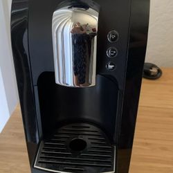 Verismo Starbucks K-fee 11 5P40 Coffee Maker & Espresso Pod Machine
