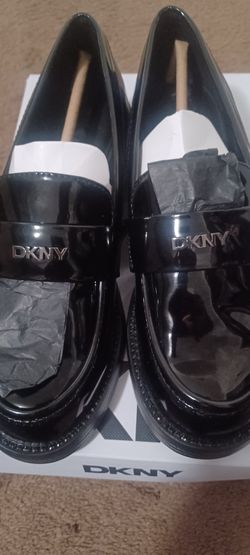 DKNY