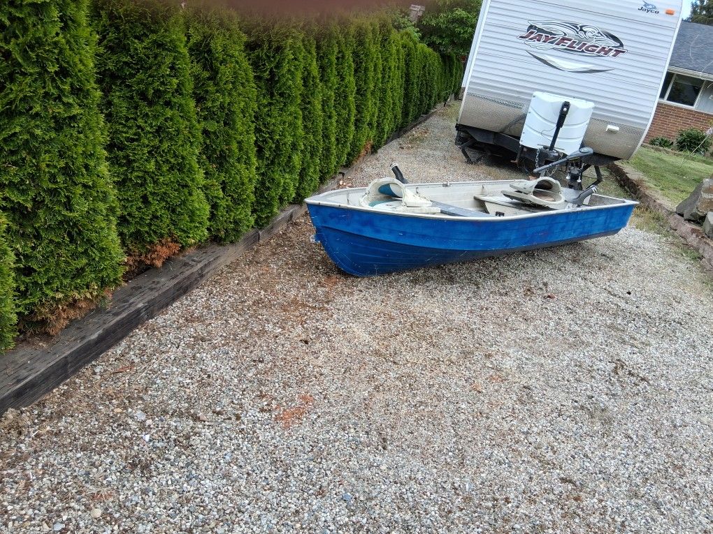12 Ft Aluminum Boat