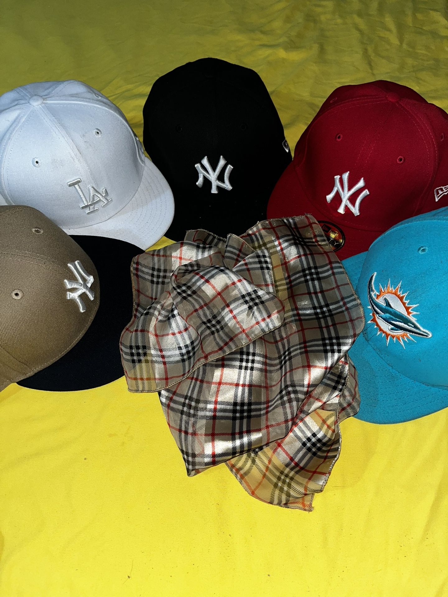 Fitted Hats X Burberry Handkerchief 