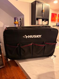 Husky Heavy Duty Tool Bag - barely used