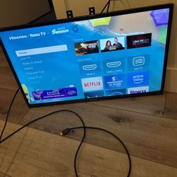 32 inch TV with wall mount an Xbox one