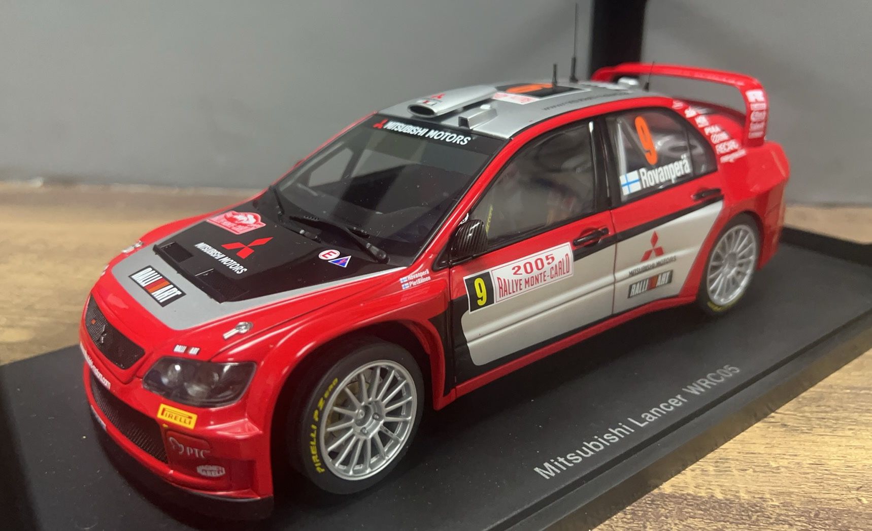 1/18 AUTOart Racing Mitsubishi Lancer WRC05 Rally Monte Carlo 2005
