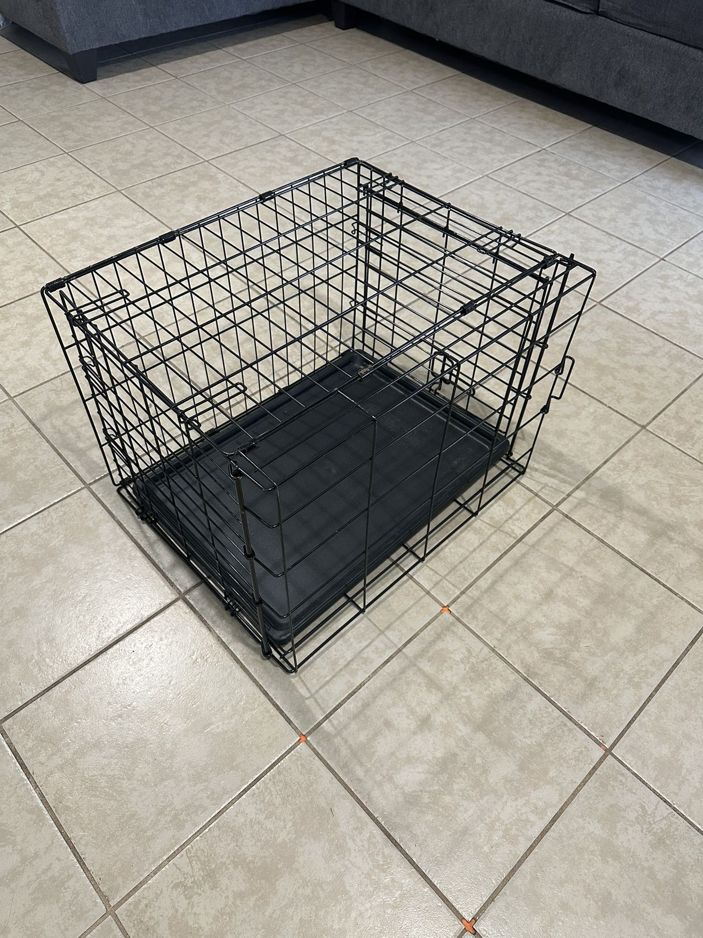 Dog Crate - size Small