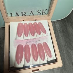 White French Tip Duckies