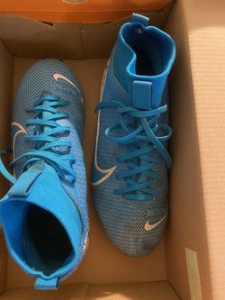 Nike Shoes / Soccer Shoes