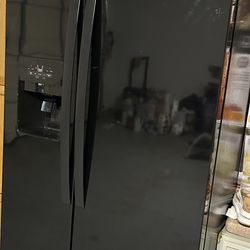 Whirlpool Refrigerator 