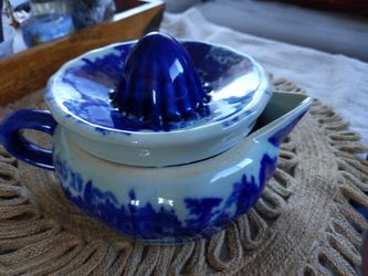 Vintage Blue Flow Victoria Ware Ironstone Citrus Reamer Juicer Pitcher Set