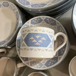 Southwest Dinnerware Set For 8