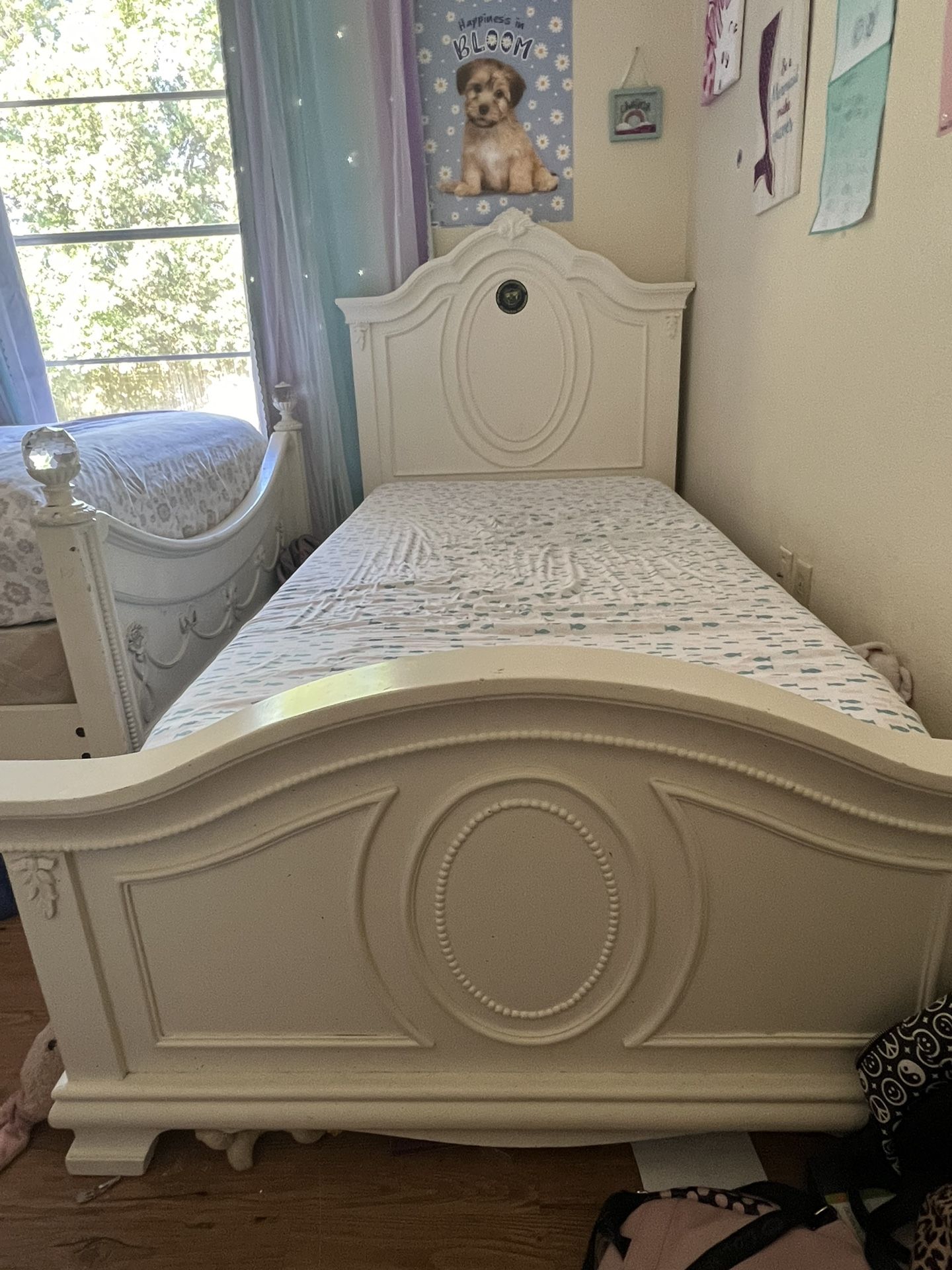 Girls Twin Bed
