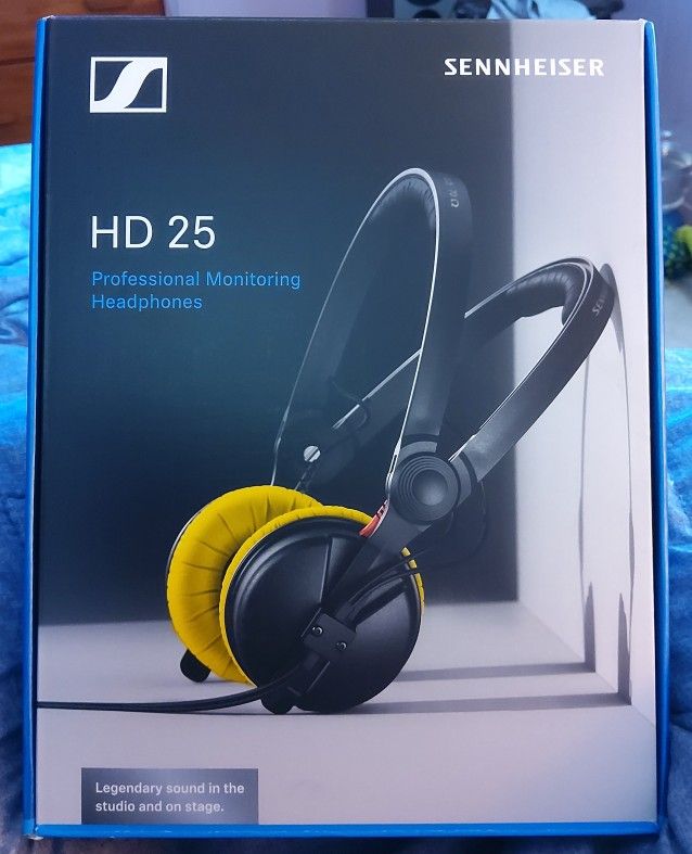 Sennheiser HD 25 DJ Headphones