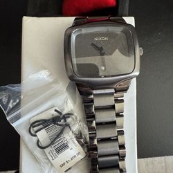 New Player XL Nixon Swiss automatic watch