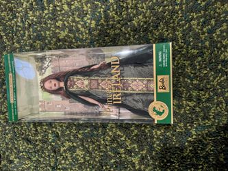 Princess of Ireland Barbie Doll 2001 Mattel #53367 Dolls of the World NRFB