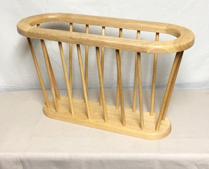 MAGAZINE WOODEN RACK