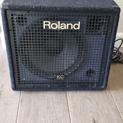 Roland KC 150 USED FOR SALE