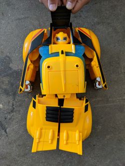BumbleBee Robot - Toddlers