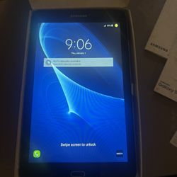 NEW Samsung Galaxy Tab E 8.0-complete in box never used ($80.00 obo)