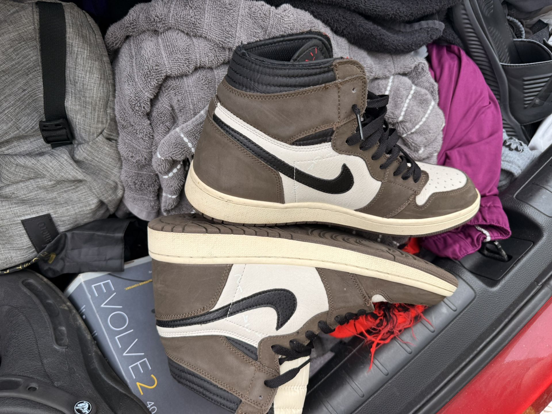 Jordan One Retro High OG SP Travis Scott Mocha
