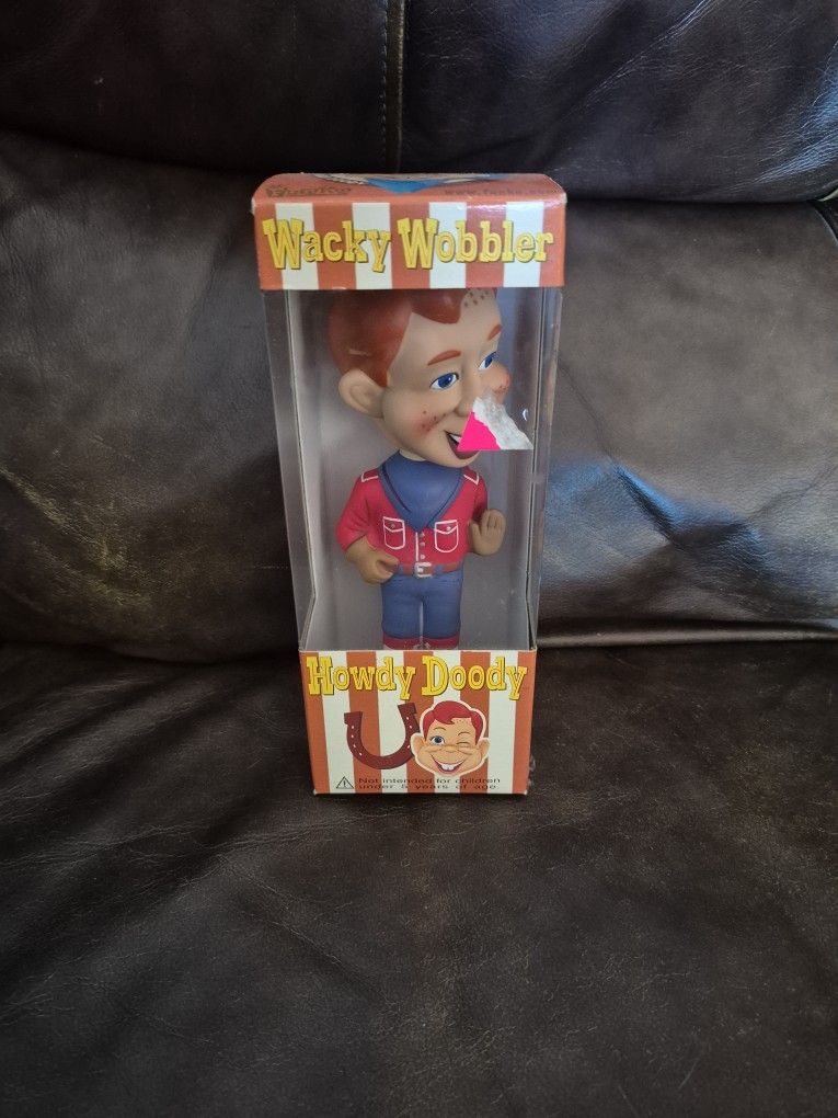 HOWDY DOODY Wacky Wobbler Bobble Head Figure by FUNKO 2001