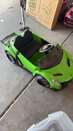 Toy kid Lamborghini