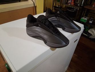 Men's adidas crazy nova liinfinity kobe Bryant all black Brand new Size 14