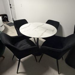 Dining Table Set Of 5