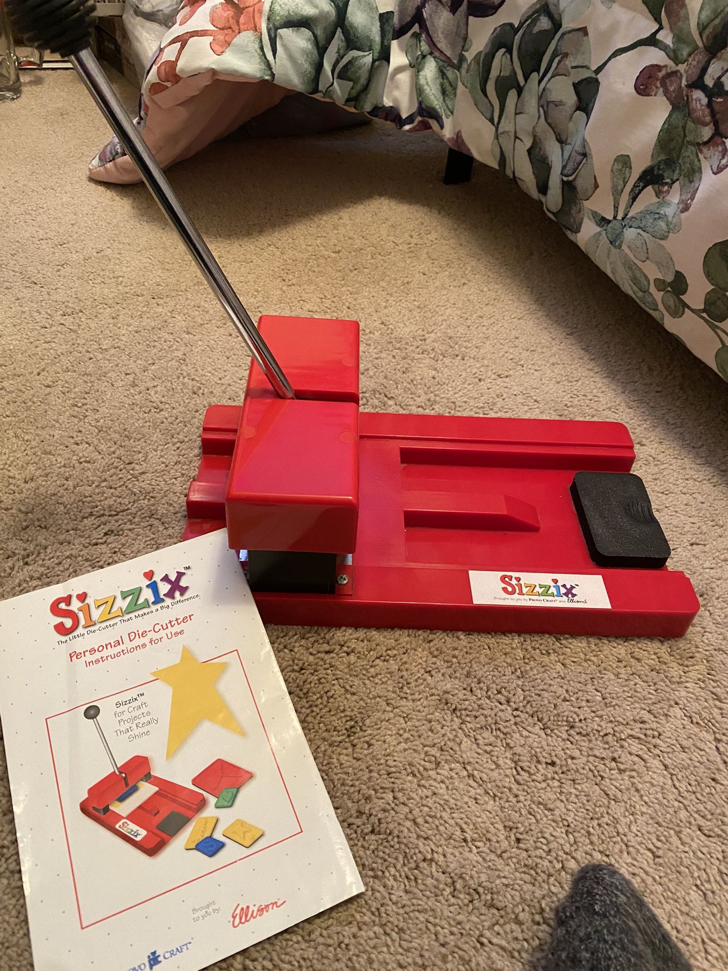 "Sizzix" Personal Die Cutter + Dies - 67th Ave/Bell Road