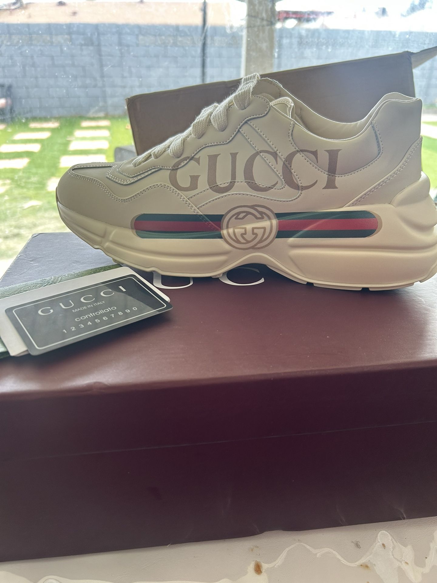 GUCCI Men’s Rhyton sneaker
