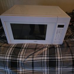 Whirlpool Countertop Microwave