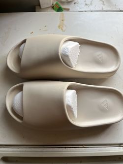 Yeezy Slides Bone White 