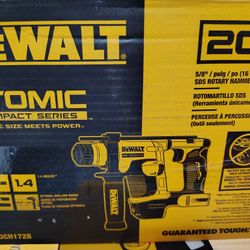 DeWalt 5/8 Rotary Hammer Sds
