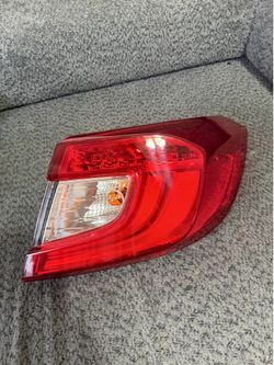 2022-2025 HONDA CIVIC HEADLIGHT (PASSENGER SIDE)