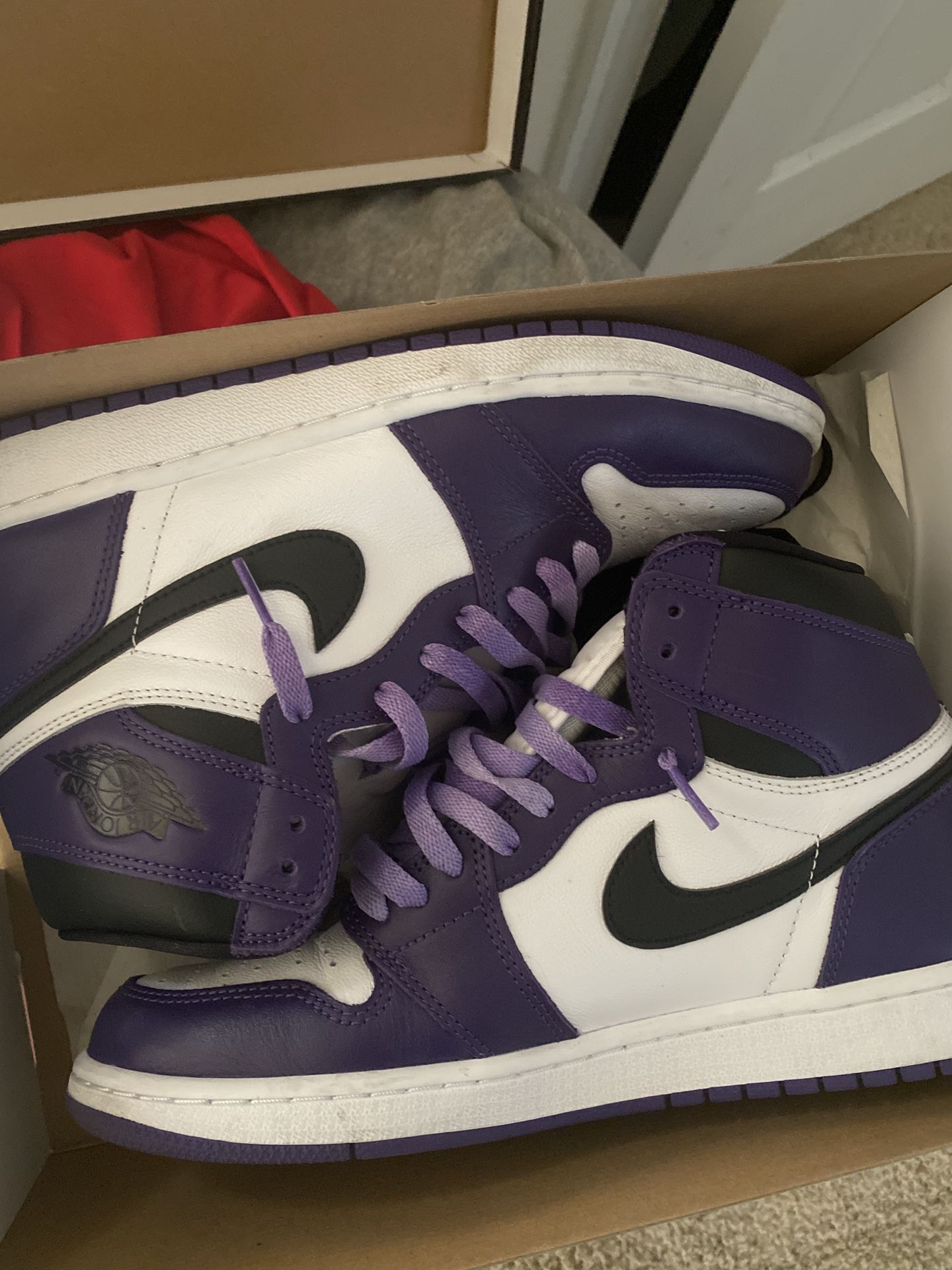 Size 10 Jordan court purple 1