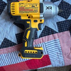 1/2 Inch Dewalt Impact DCF900
