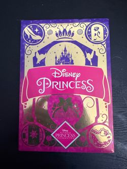 Disney Ultimate Princess trading pin collector book