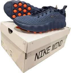Nike Mind 002 sz 9