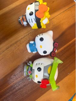 Hello kitty loose Funko lot