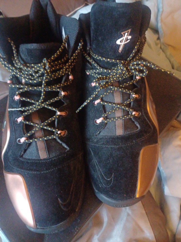 Men Nike Penny Shoes