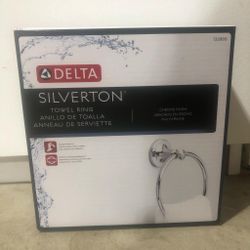 Delta 132889 Silverton Towel Ring Polished Chrome
