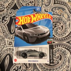 Hot Wheels BMW I8 