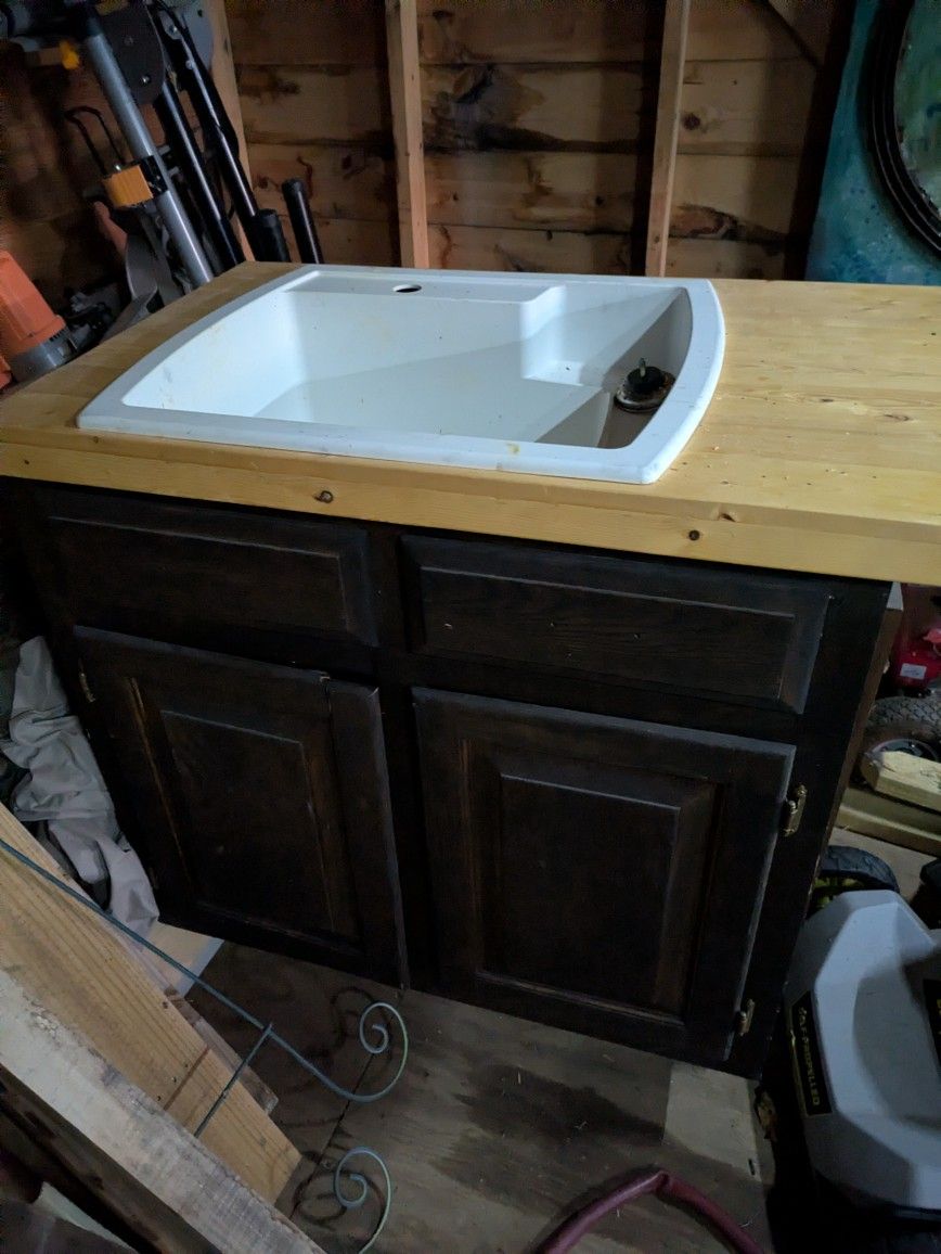 Sink And Cabinet On Casters