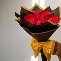 Eternal Roses 