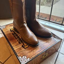Boots Size 10